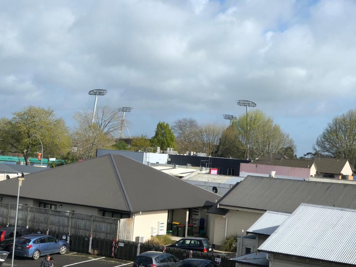 Central Stadium Apartments Hamilton Kültér fotó